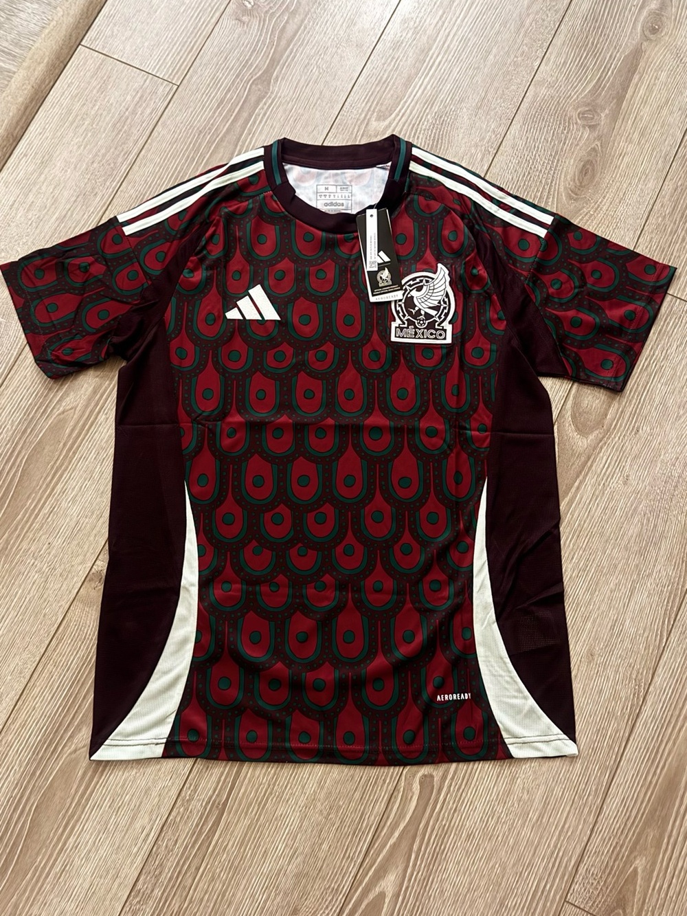Mexico Soccer Jersey – New with Tags Size M